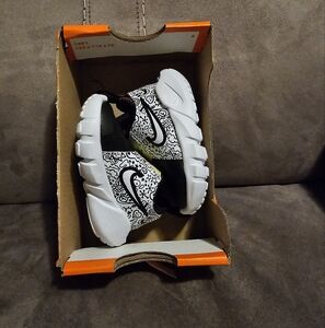Nike Flex Runner Infant Shoes, Size 2